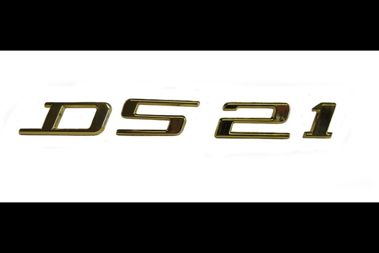 Emblême volet arrière "DS 21"