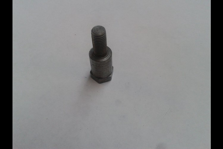 Screw 29 mm 11,5 for hub